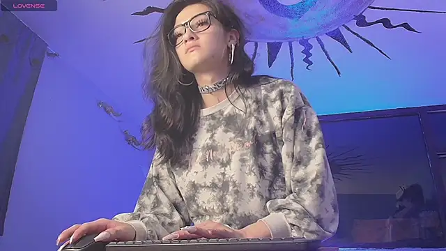 moonfiredancer online show from 11, 1, 2025