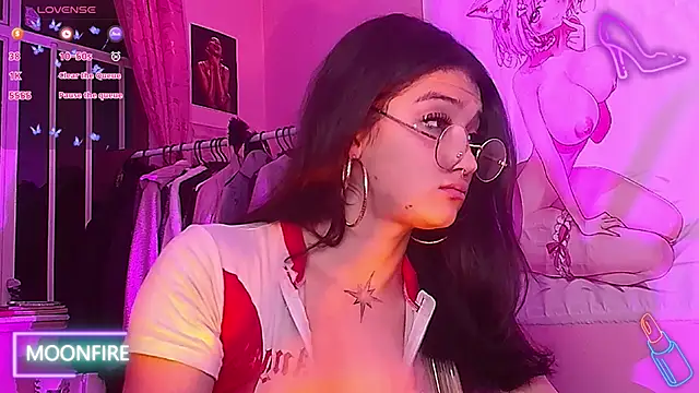 moonfiredancer online show from 2, 10, 2025