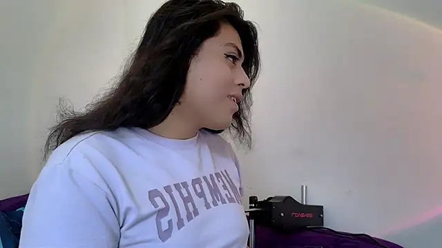 Snapshot of Ariana_Rodriguez_ chatting on 15, 3, 2025 Ariana Rodriguez online show from 15, 3, 2025