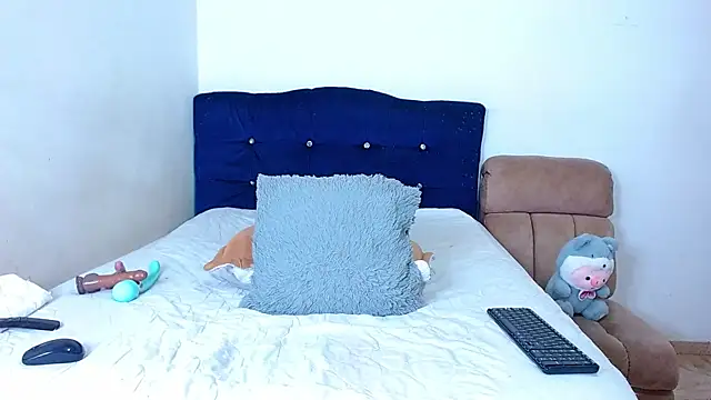 Snapshot of katarinademon chatting on 6, 2, 2026 katarinademon online show from 6, 2, 2026