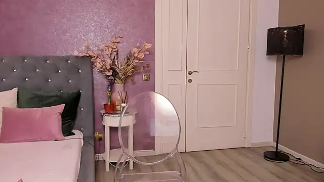 CarlaReysX online show from 9, 3, 2025