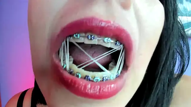 Snapshot of AdelleLennox_cg chatting on 23, 1, 2025 AdelleLennox cg online show from 23, 1, 2025