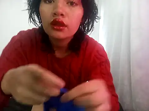 Snapshot of lyzamy_liz chatting on 18, 2, 2025 lyzamy liz online show from 18, 2, 2025