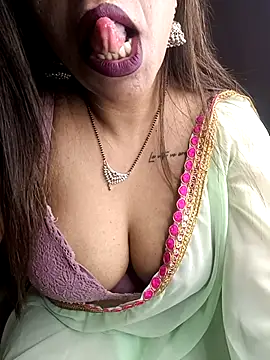 Snapshot of Jessicca_Cum chatting on 26, 9, 2025 Jessicca Cum online show from 26, 9, 2025