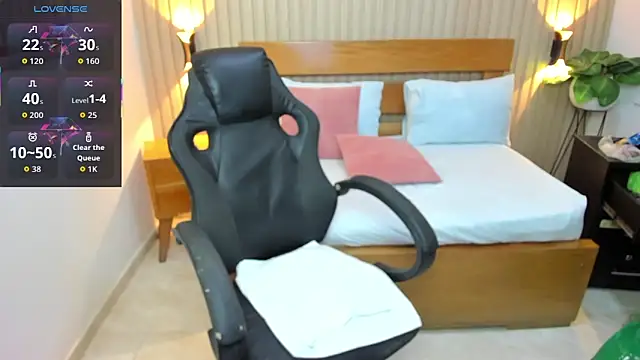 Snapshot of luciana_ballesteros_ chatting on 4, 3, 2026 luciana ballesteros online show from 4, 3, 2026