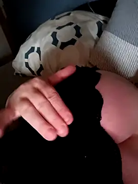 Snapshot of poussychats chatting on 10, 3, 2025 poussychats online show from 10, 3, 2025