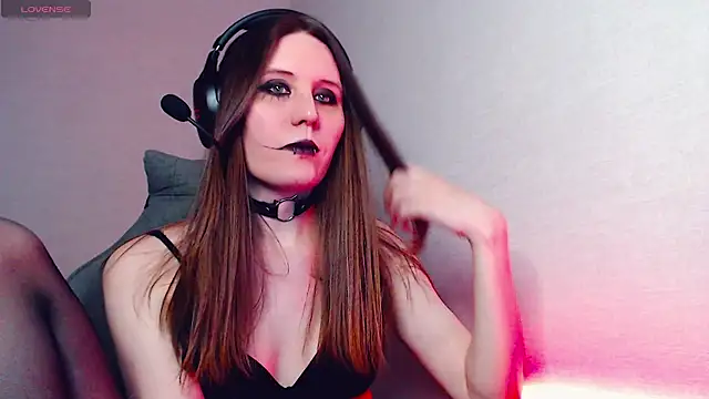 Snapshot of tracy_cooper chatting on 11, 2, 2025 tracy cooper online show from 11, 2, 2025