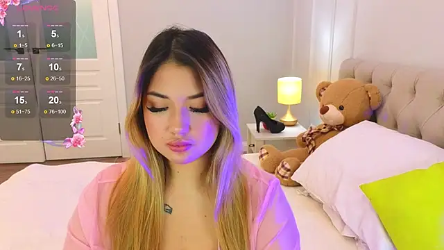 DaniellaMell online show from 19, 9, 2025