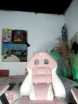 lovely kitt online show from 18, 3, 2026