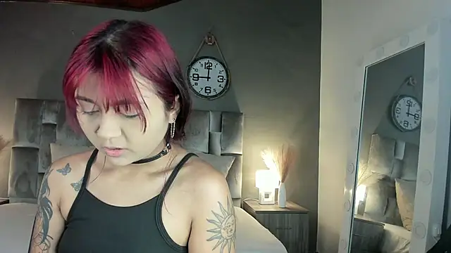 Snapshot of alaia-rogers chatting on 31, 1, 2025 alaia-rogers online show from 31, 1, 2025