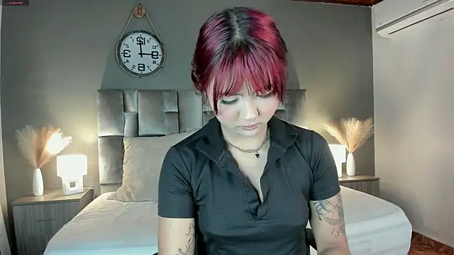Snapshot of alaia-rogers chatting on 7, 2, 2025 alaia-rogers online show from 7, 2, 2025