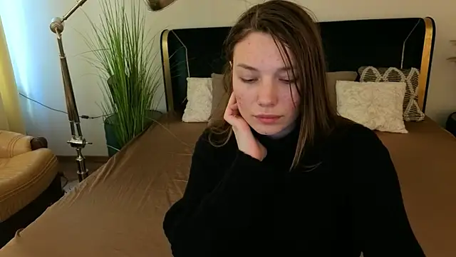 IceDanielles online show from 3, 4, 2026