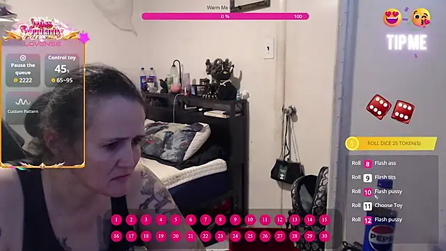 Snapshot of Demonicmiss chatting on 6, 6, 2026 Demonicmiss online show from 6, 6, 2026