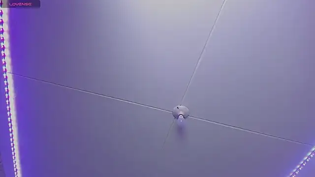 Snapshot of SebasFallon chatting on 7, 3, 2025 SebasFallon online show from 7, 3, 2025