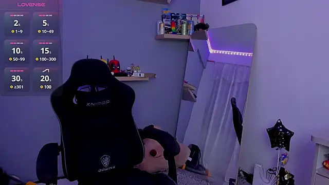 Snapshot of SebasFallon chatting on 10, 3, 2025 SebasFallon online show from 10, 3, 2025