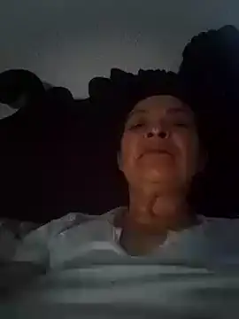 Snapshot of Wife_sexxx chatting on 1, 1, 2025 Wife sexxx online show from 1, 1, 2025