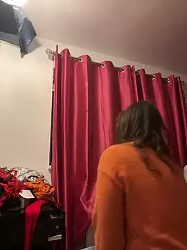 Lwhite1 online show from 3, 3, 2025