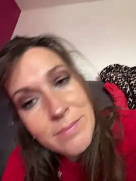 Lwhite1 online show from 13, 4, 2026