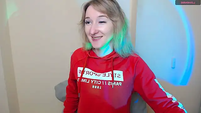 Snapshot of AmandaSell chatting on 19, 5, 2026 AmandaSell online show from 19, 5, 2026