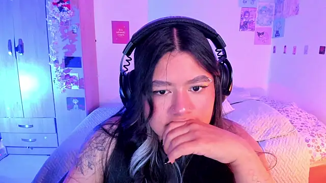 StephaniFox online show from 26, 2, 2025