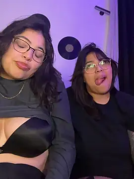 Snapshot of miacanela_xo chatting on 2, 3, 2026 miacanela xo online show from 2, 3, 2026