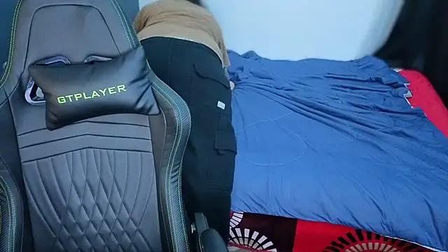 Snapshot of miacanela_xo chatting on 15, 3, 2026 miacanela xo online show from 15, 3, 2026