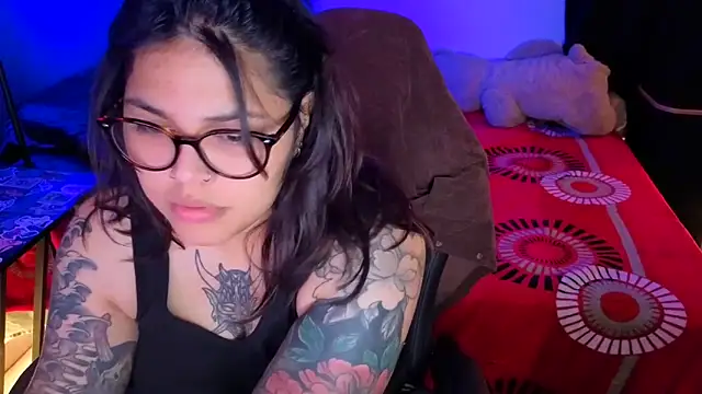 Snapshot of miacanela_xo chatting on 20, 6, 2026 miacanela xo online show from 20, 6, 2026