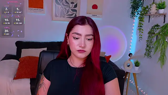 Snapshot of ViolettCastel chatting on 1, 7, 2026 ViolettCastel online show from 1, 7, 2026