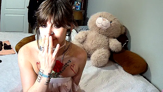 Snapshot of ZeelaXoXo chatting on 15, 2, 2026 ZeelaXoXo online show from 15, 2, 2026