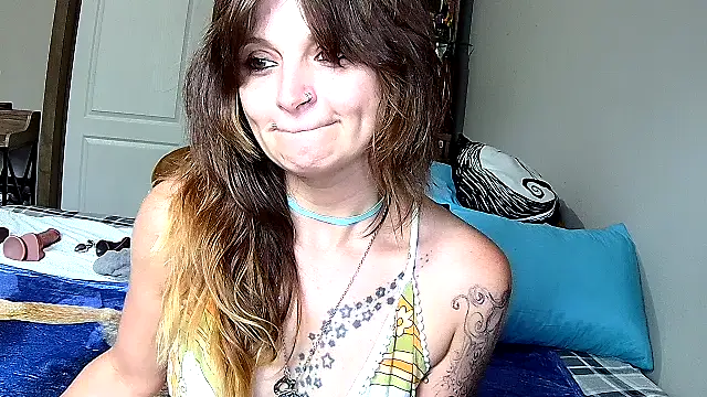 ZeelaXoXo online show from 31, 3, 2026