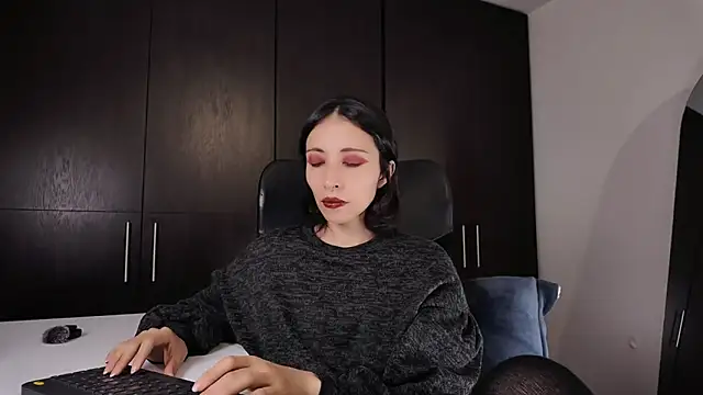 Snapshot of Edranah chatting on 25, 4, 2026 Edranah online show from 25, 4, 2026