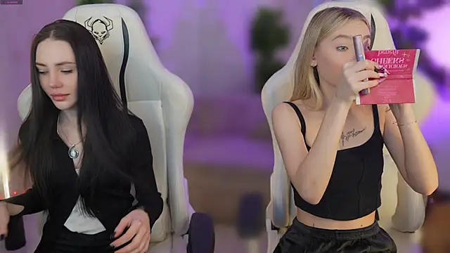 Snapshot of Sara_Tranquil chatting on 21, 2, 2025 Sara Tranquil online show from 21, 2, 2025