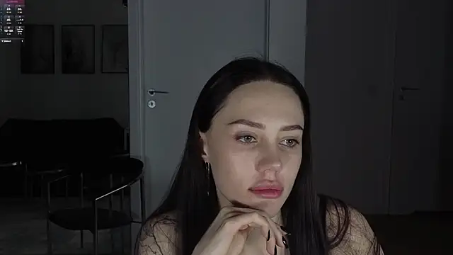 Snapshot of Sara_Tranquil chatting on 6, 11, 2025 Sara Tranquil online show from 6, 11, 2025