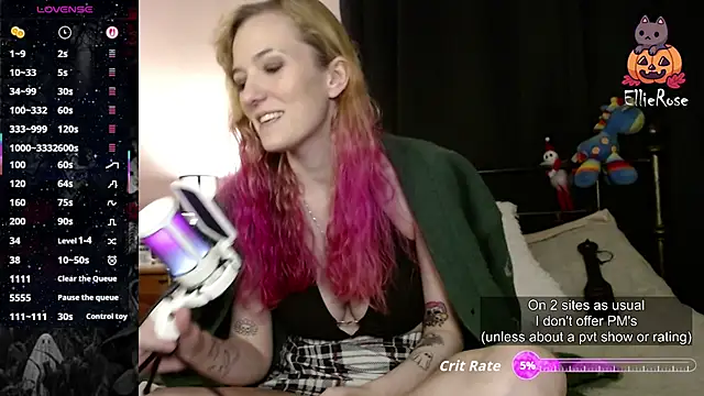 Snapshot of EllieeRose chatting on 18, 3, 2026 EllieeRose online show from 18, 3, 2026