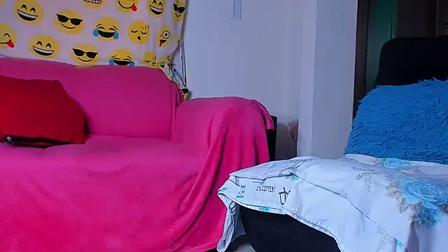 kerlysmith 24 online show from 8, 10, 2025