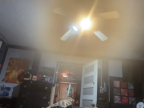 Snapshot of trash4cash chatting on 26, 2, 2026 trash4cash online show from 26, 2, 2026