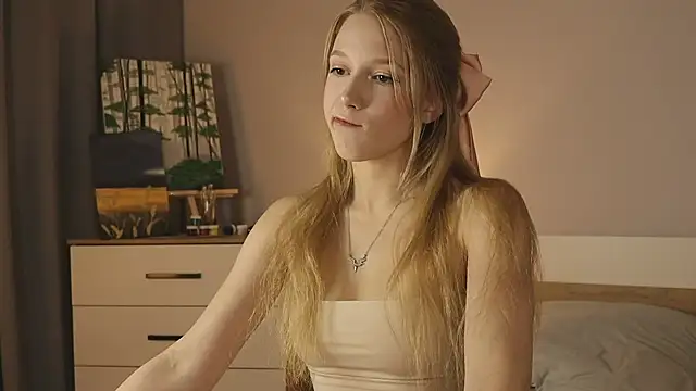 AliceLebel online show from 28, 11, 2025