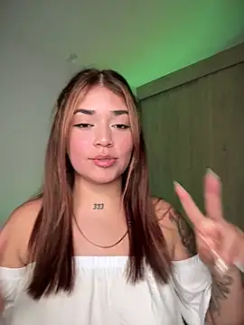 Snapshot of JoselinFlower_ chatting on 13, 12, 2024 JoselinFlower online show from 13, 12, 2024