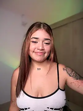 Snapshot of JoselinFlower_ chatting on 17, 12, 2024 JoselinFlower online show from 17, 12, 2024