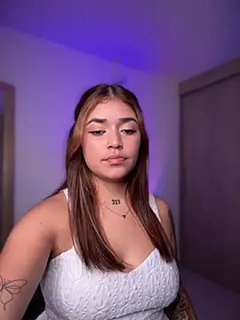 Snapshot of JoselinFlower_ chatting on 18, 12, 2024 JoselinFlower online show from 18, 12, 2024