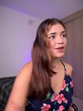 Snapshot of JoselinFlower_ chatting on 22, 12, 2024 JoselinFlower online show from 22, 12, 2024