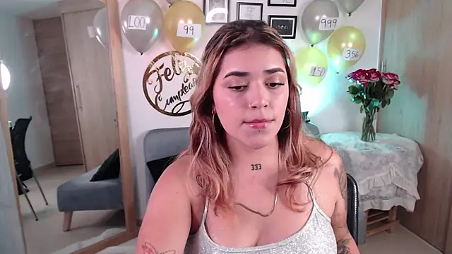 Snapshot of JoselinFlower_ chatting on 23, 3, 2025 JoselinFlower online show from 23, 3, 2025