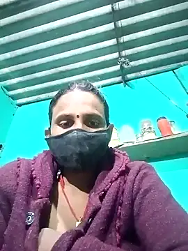 Snapshot of Baby__Shreya chatting on 2, 1, 2025 Baby Shreya online show from 2, 1, 2025