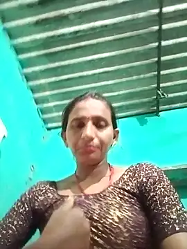 Snapshot of Baby__Shreya chatting on 1, 10, 2025 Baby Shreya online show from 1, 10, 2025