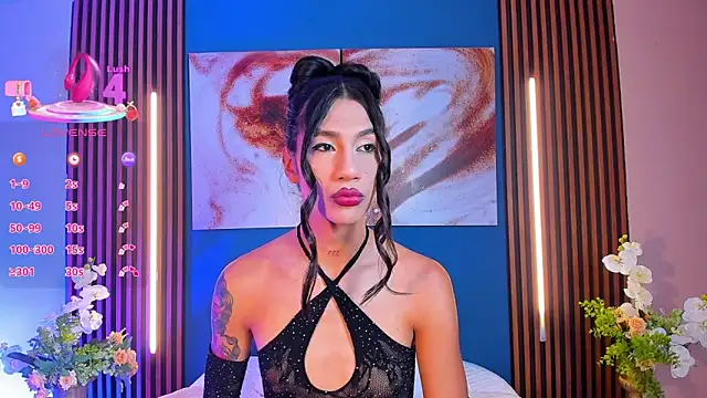 sofiaa grey  online show from 22, 9, 2025