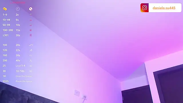 milan delrey online show from 24, 9, 2025