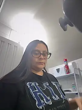 Snapshot of Sol_biglips chatting on 19, 12, 2024 Sol biglips online show from 19, 12, 2024