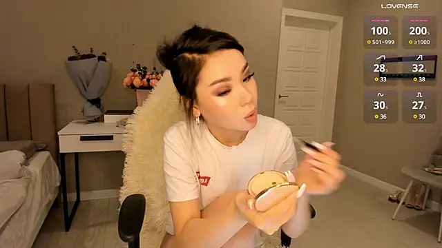 aya shy online show from 13, 12, 2024