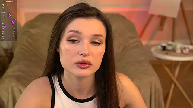 Snapshot of Eva_Golden chatting on 6, 12, 2024 Eva Golden online show from 6, 12, 2024