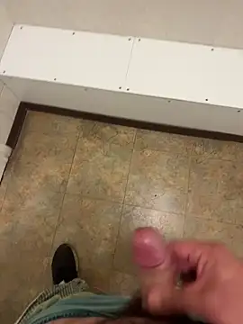 Snapshot of _themask_ chatting on 7, 10, 2025 themask online show from 7, 10, 2025